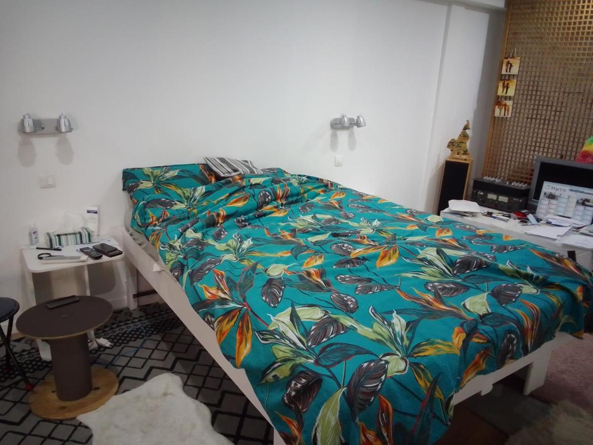 Chambre Chez L'Habitant Saint-Pierre-le-Moûtier Buitenkant foto