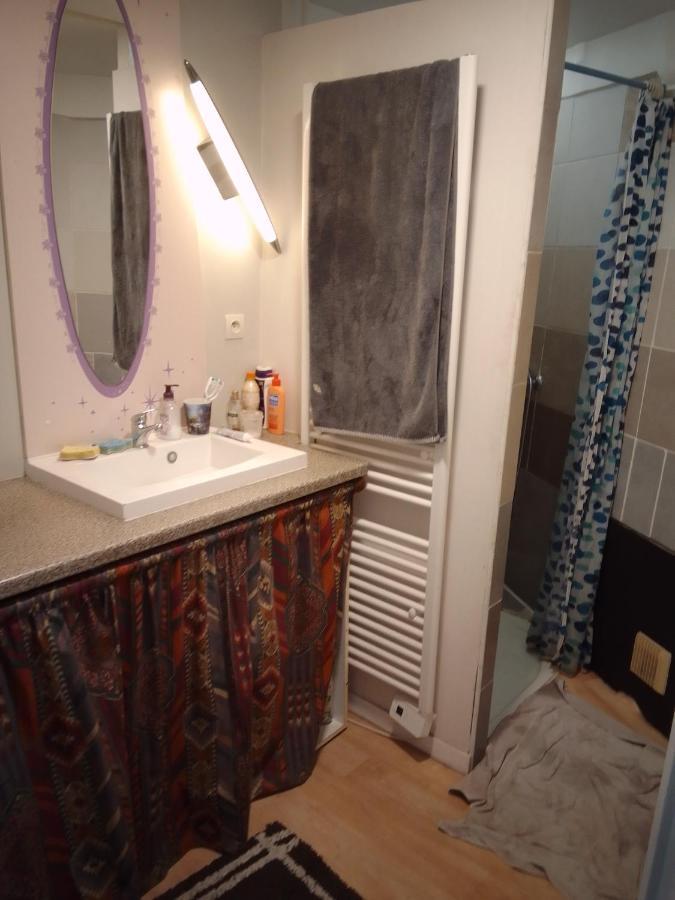Chambre Chez L'Habitant Saint-Pierre-le-Moûtier Buitenkant foto